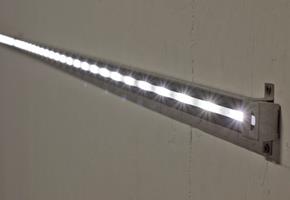 LED-Beleuchtung-Leiteinrichtung-Fahrbahnbeleuchtung-Bordstein-8.jpg